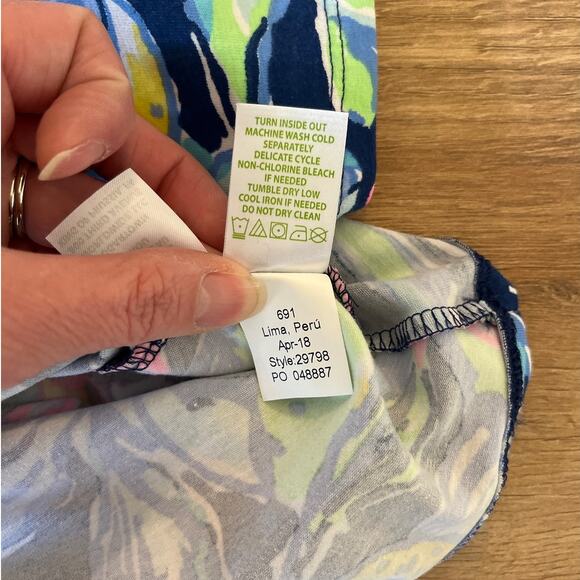 Lilly Pulitzer Keria Off The Shoulder Top In Nauti Navy Capri Soleil Size XS - Picture 5 of 7